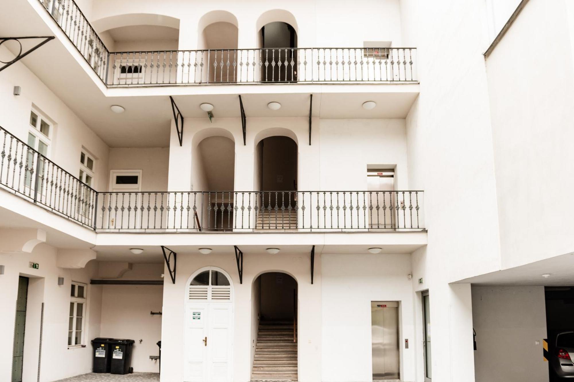פראג K-14 Apartment מראה חיצוני תמונה